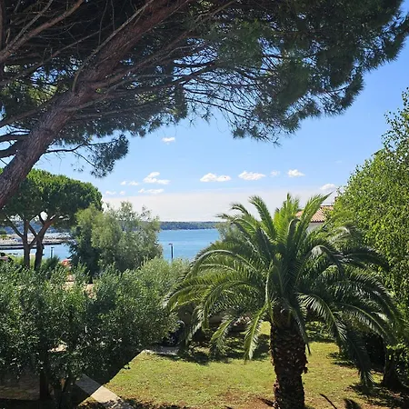 Apartment Riva Garden Relax Novigrad (Istria)
