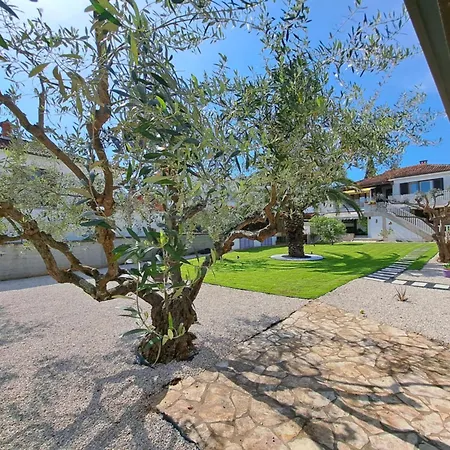 Riva Garden Relax Novigrad Istria