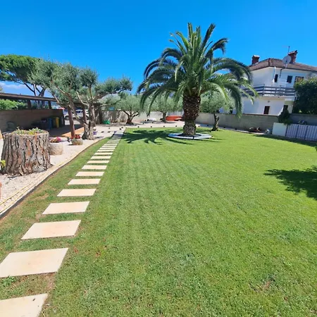 Appartamento Riva Garden Relax *